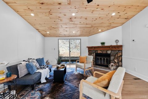 Tiny photo for 509 Pleasure Point Drive, Goodview, VA 24095 (MLS # 362562)