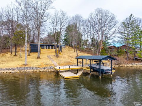 Photo of 509 Pleasure Point Drive, Goodview, VA 24095 (MLS # 362562)