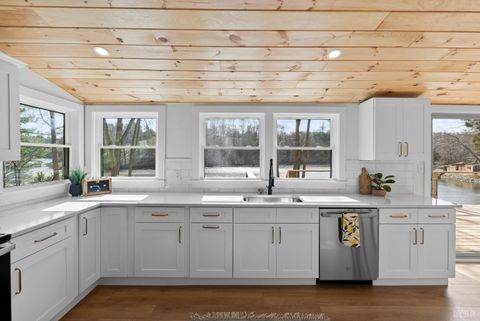 Tiny photo for 509 Pleasure Point Drive, Goodview, VA 24095 (MLS # 362562)