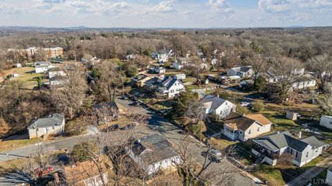Tiny photo for 2961 Triangle Place, Lynchburg, VA 24501 (MLS # 363489)