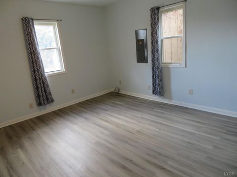 Tiny photo for 817 Polk Street, Lynchburg, VA 24504 (MLS # 364291)