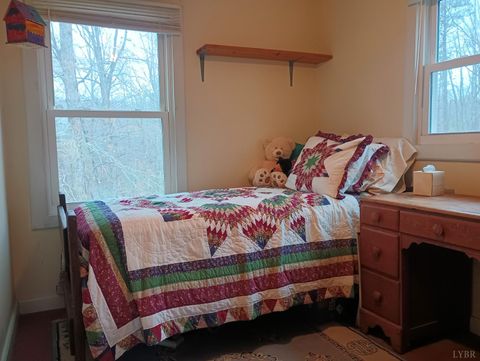 Tiny photo for 3901 Midland Rd Rd, Wingina, VA 24599 (MLS # 364657)