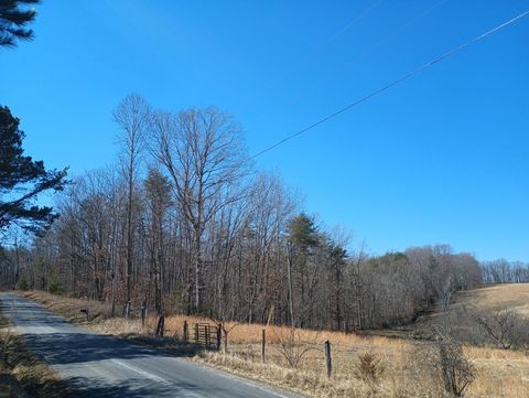 Tiny photo for 3901 Midland Rd Rd, Wingina, VA 24599 (MLS # 364657)