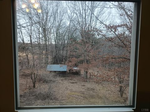 Tiny photo for 3901 Midland Rd Rd, Wingina, VA 24599 (MLS # 364657)