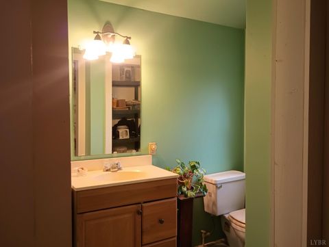 Tiny photo for 3901 Midland Rd Rd, Wingina, VA 24599 (MLS # 364657)