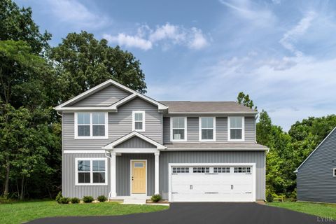 Photo of 51 Crossing Court, Bedford, VA 24523 (MLS # 362662)
