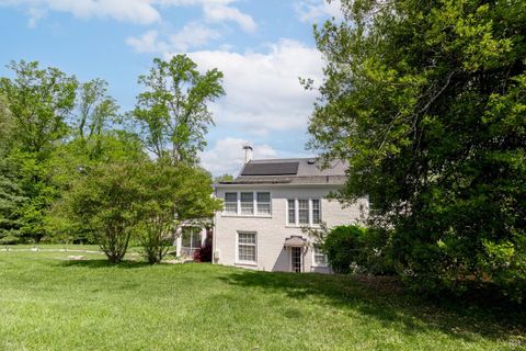 Tiny photo for 1079 Rivermont Terrace, Lynchburg, VA 24503 (MLS # 365727)