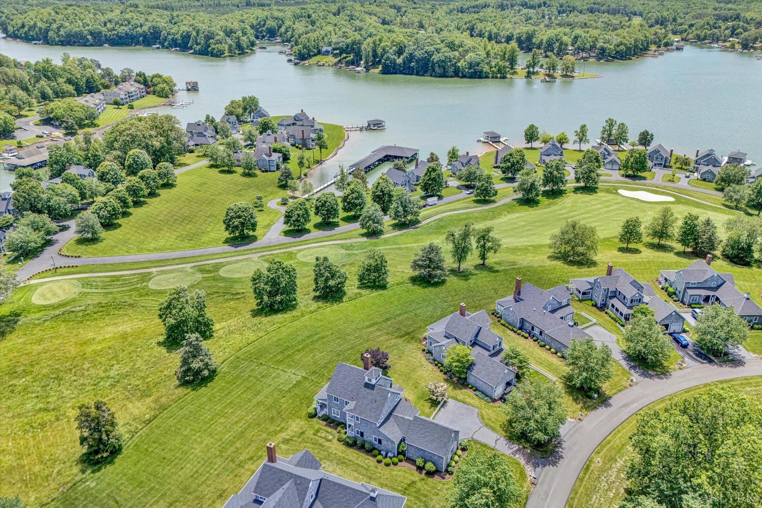 145 Golfers Crossing Drive, Penhook, Virginia image 40