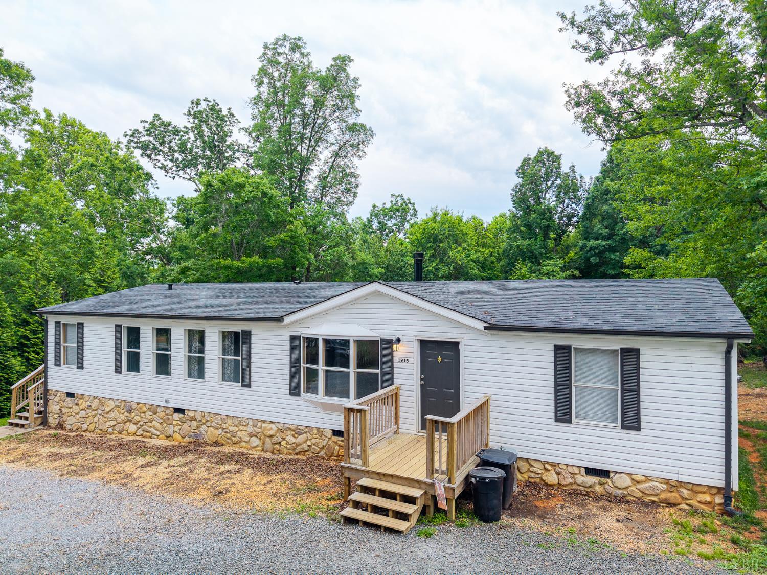 1915 Elon Rd Rd, Madison Heights, Virginia image 3