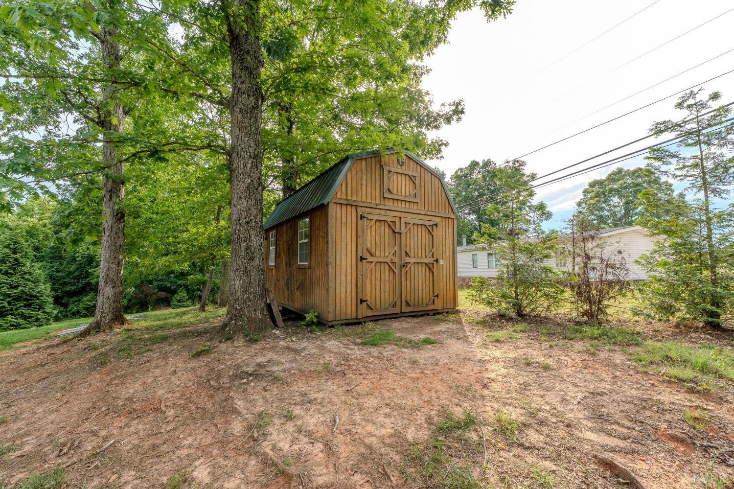 1915 Elon Rd Rd, Madison Heights, Virginia image 11