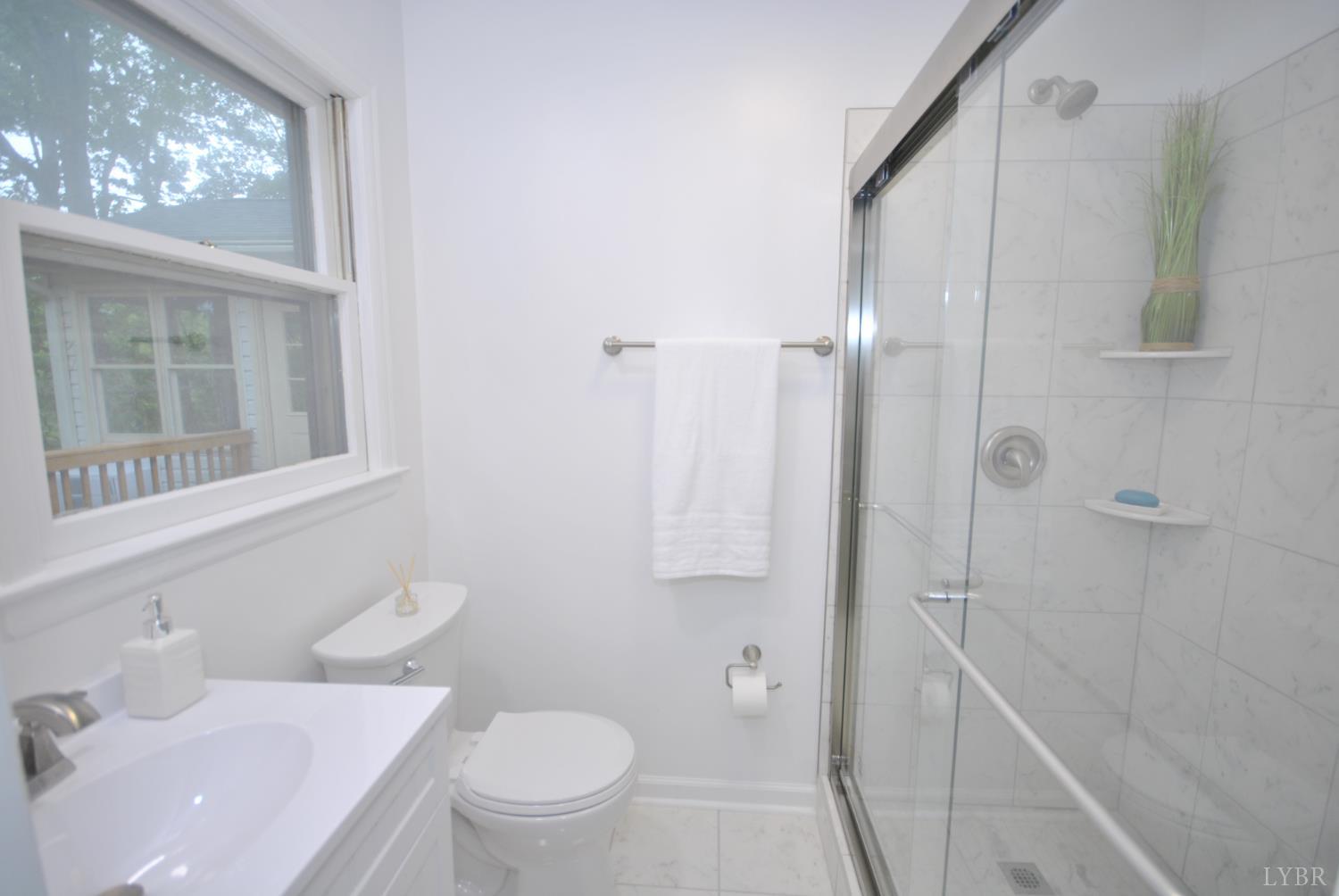 94 N Lake Drive, Lynchburg, Virginia image 39