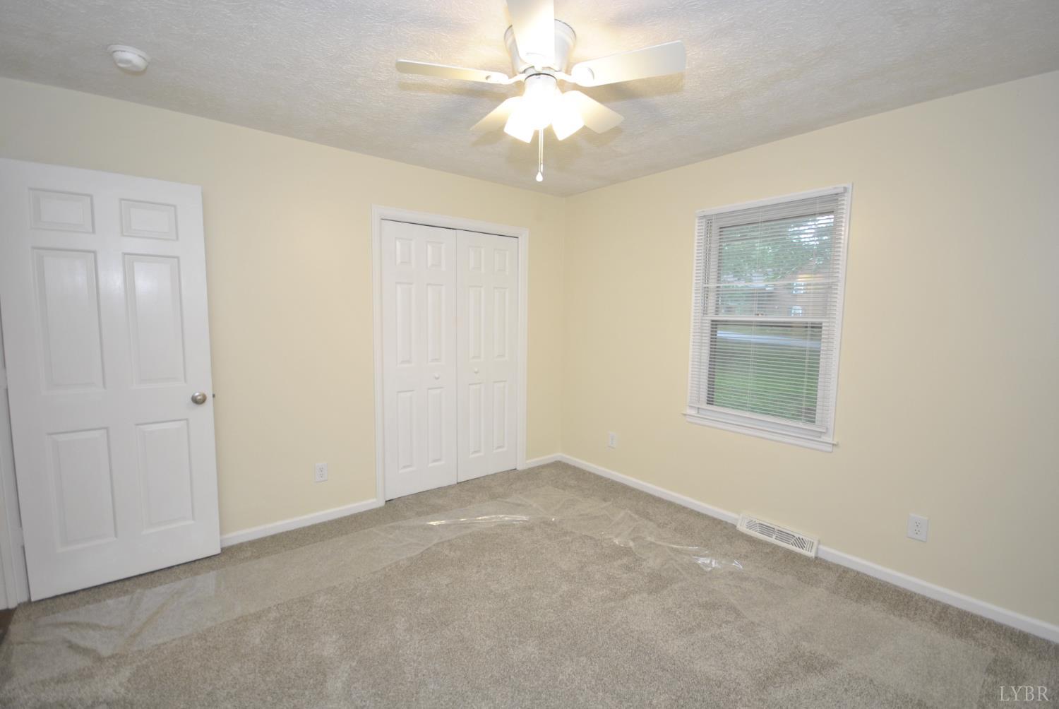 94 N Lake Drive, Lynchburg, Virginia image 34
