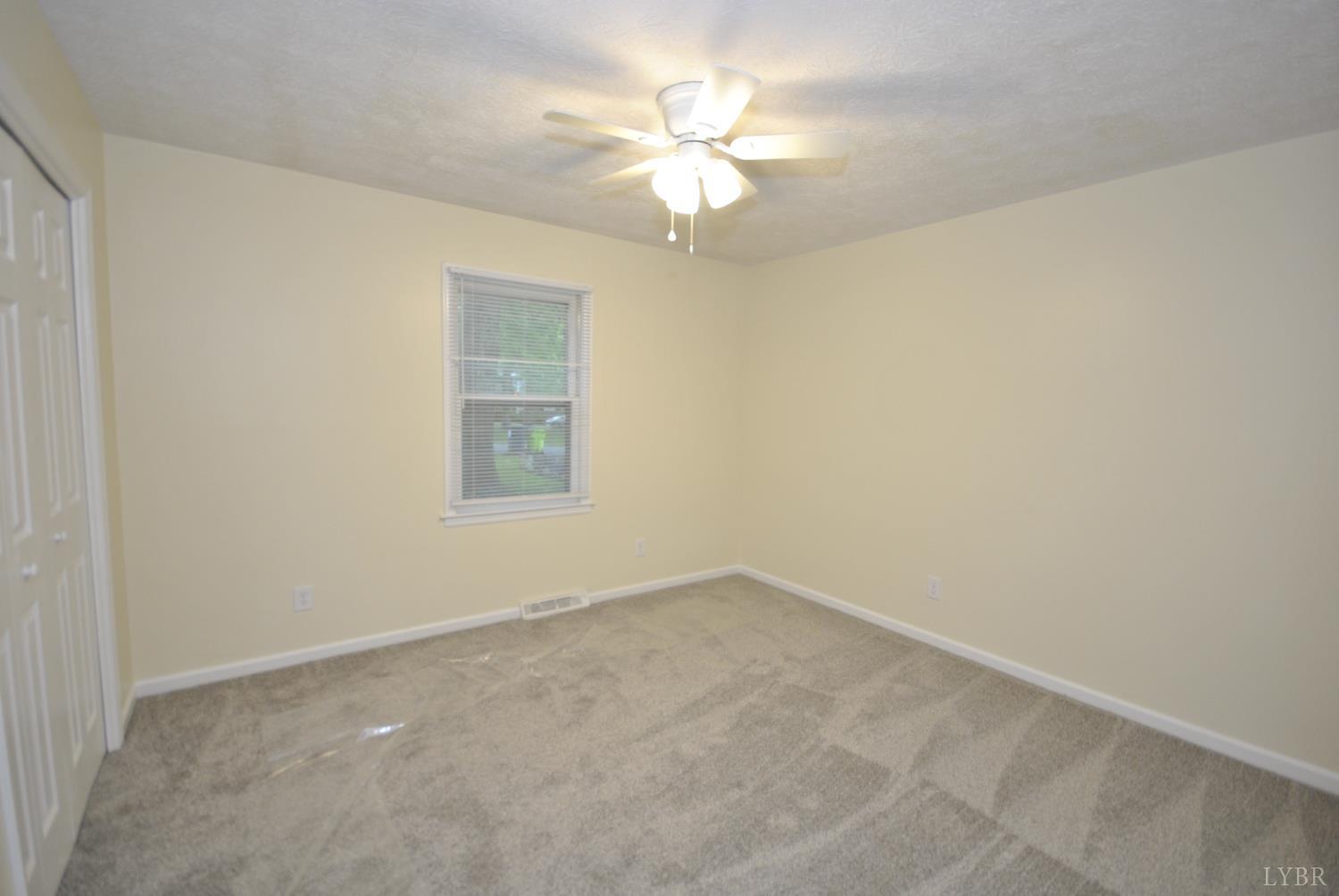 94 N Lake Drive, Lynchburg, Virginia image 33