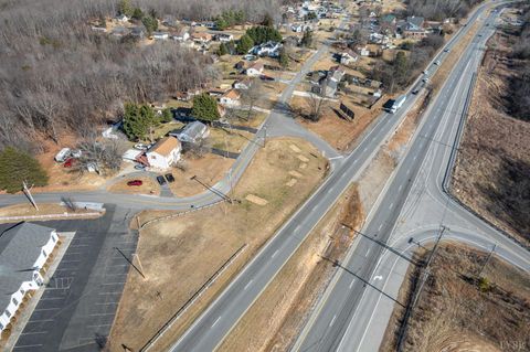 Tiny photo for 286 Rockwell Road, Lynchburg, VA 24504 (MLS # 364269)