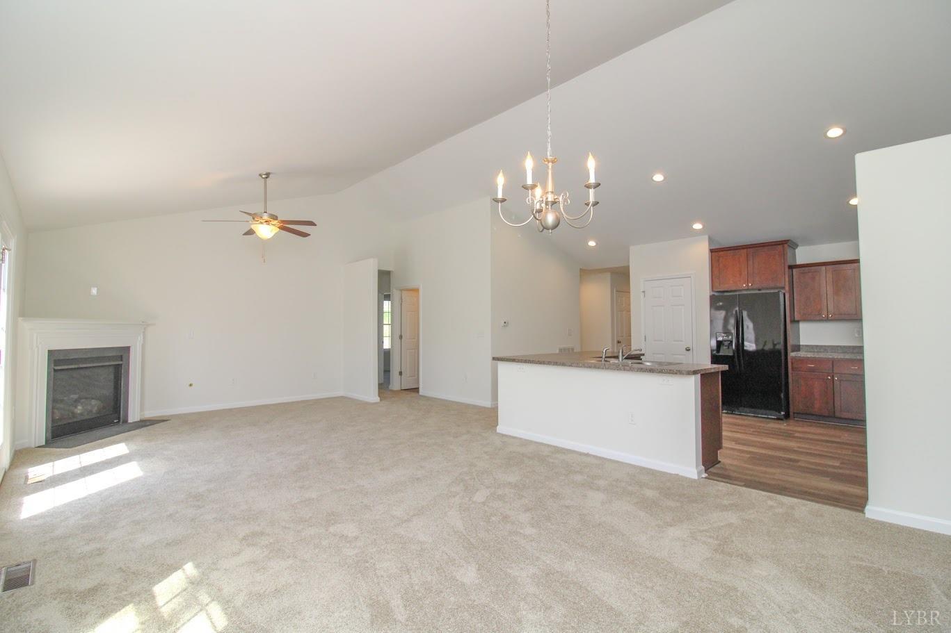 268 Oak Spring Lane, Madison Heights, Virginia image 10