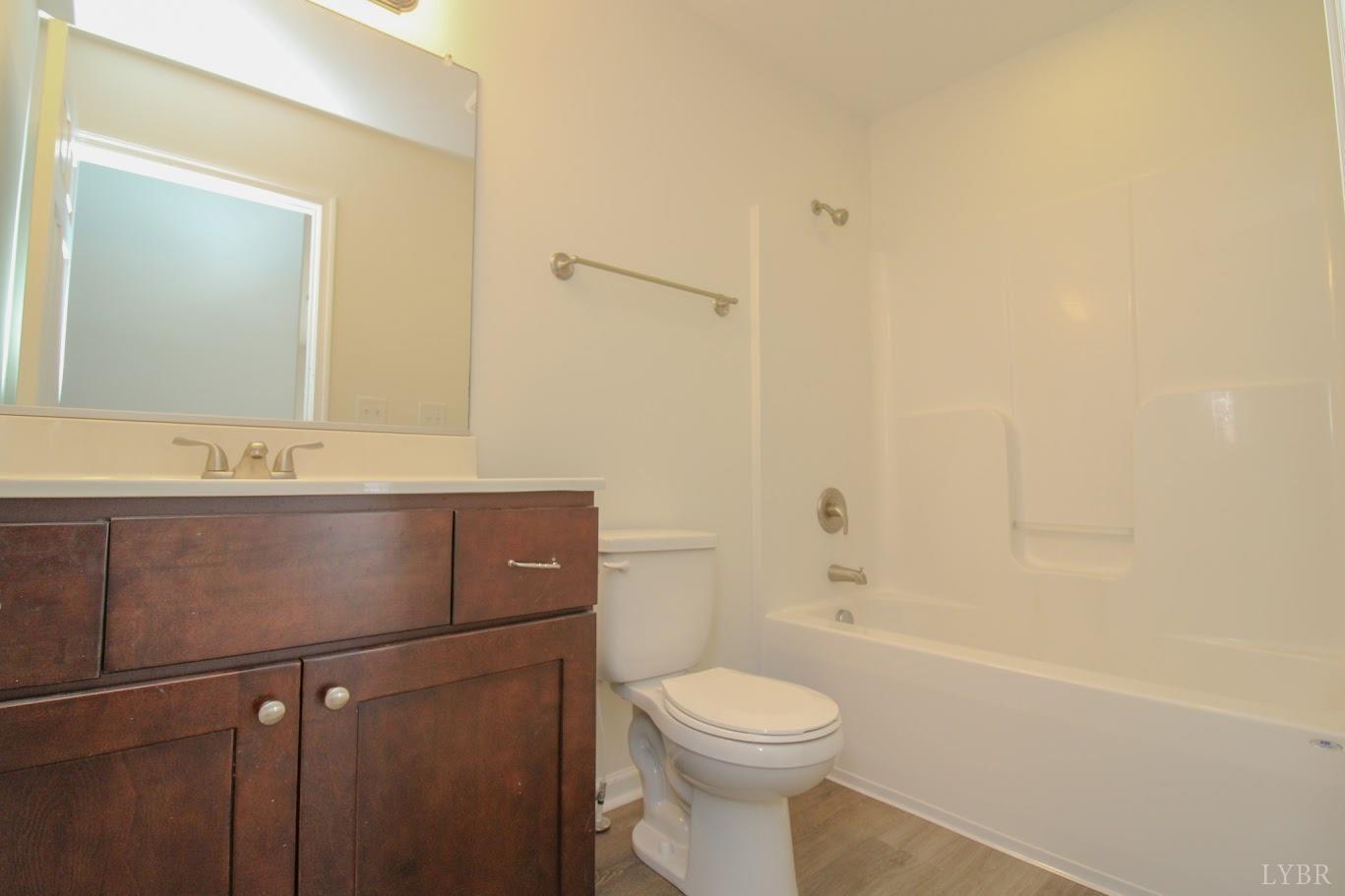 268 Oak Spring Lane, Madison Heights, Virginia image 28