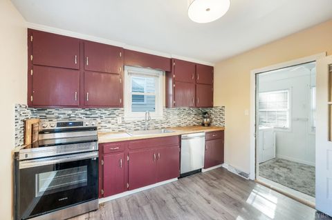Tiny photo for 4812 Windsor Avenue, Lynchburg, VA 24502 (MLS # 362526)