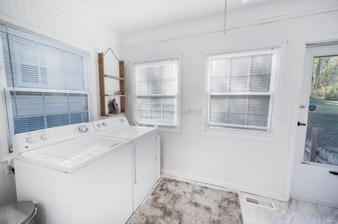 Tiny photo for 4812 Windsor Avenue, Lynchburg, VA 24502 (MLS # 362526)