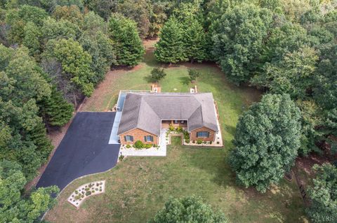 Tiny photo for 2120 Five Forks Road, Bedford, VA 24523 (MLS # 362760)