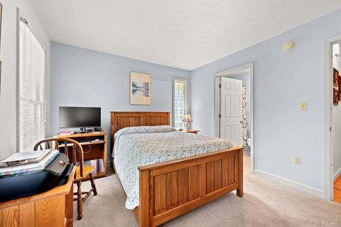 Tiny photo for 2120 Five Forks Road, Bedford, VA 24523 (MLS # 362760)