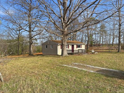 Tiny photo for 10368 Spring Mill Road, Concord, VA 24538 (MLS # 365320)