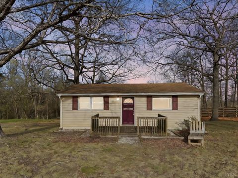 Tiny photo for 10368 Spring Mill Road, Concord, VA 24538 (MLS # 365320)