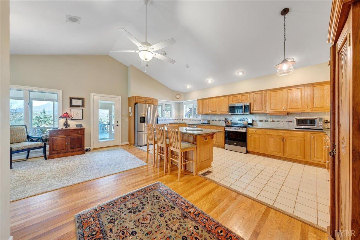 59 Blue Grass Trail Trl, Lexington, Virginia image 7