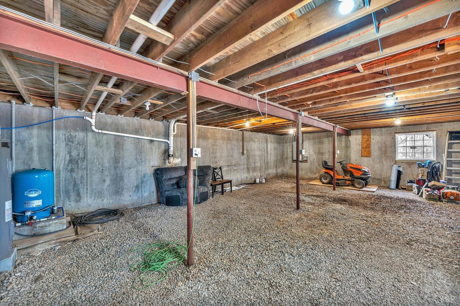 6892 Tolers Ferry Road, Huddleston, Virginia image 25