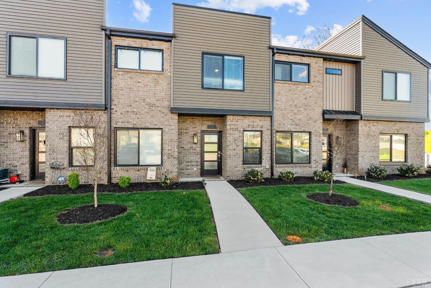 21 Zags Lane, Lynchburg, Virginia image 1