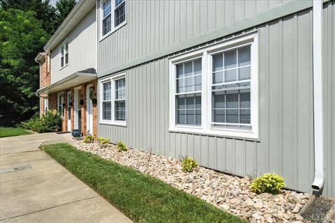 Tiny photo for 3501 Fort Avenue #17-18, Lynchburg, VA 24501 (MLS # 364529)