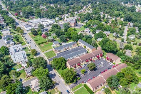 Tiny photo for 3501 Fort Avenue #17-18, Lynchburg, VA 24501 (MLS # 364529)