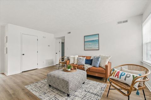 Tiny photo for 3501 Fort Avenue #17-18, Lynchburg, VA 24501 (MLS # 364529)