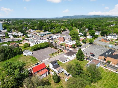 Tiny photo for 512 Polk Street, Lynchburg, VA 24504 (MLS # 366210)