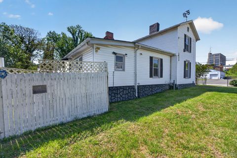 Tiny photo for 512 Polk Street, Lynchburg, VA 24504 (MLS # 366210)