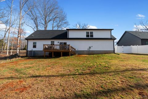 Tiny photo for 5191 Boonsboro Road, Lynchburg, VA 24503 (MLS # 364744)