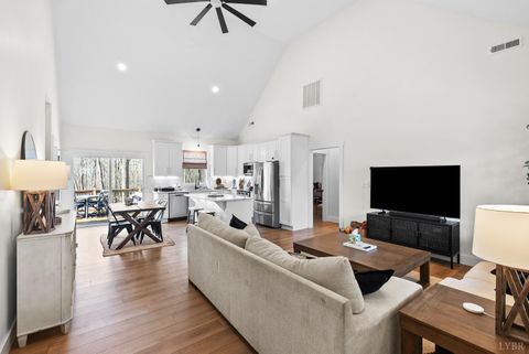 Tiny photo for 5191 Boonsboro Road, Lynchburg, VA 24503 (MLS # 364744)