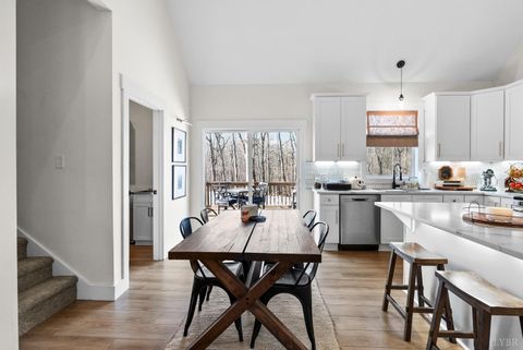 Tiny photo for 5191 Boonsboro Road, Lynchburg, VA 24503 (MLS # 364744)