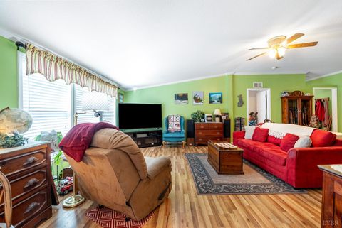 Tiny photo for 214 Victoria Dr Dr, Amherst, VA 24521 (MLS # 364448)