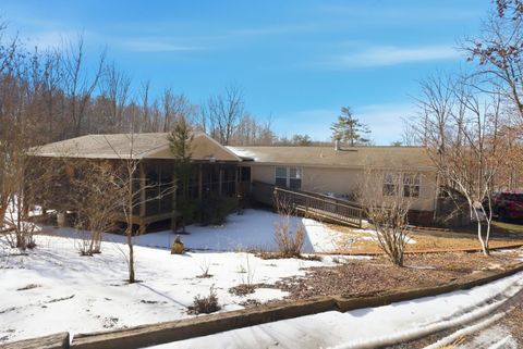 Tiny photo for 214 Victoria Dr Dr, Amherst, VA 24521 (MLS # 364448)