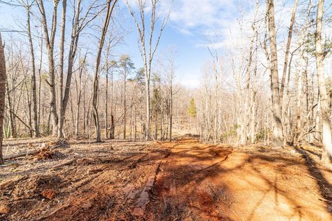 Tiny photo for 2 Venturous Trail, Goode, VA 24556 (MLS # 358966)