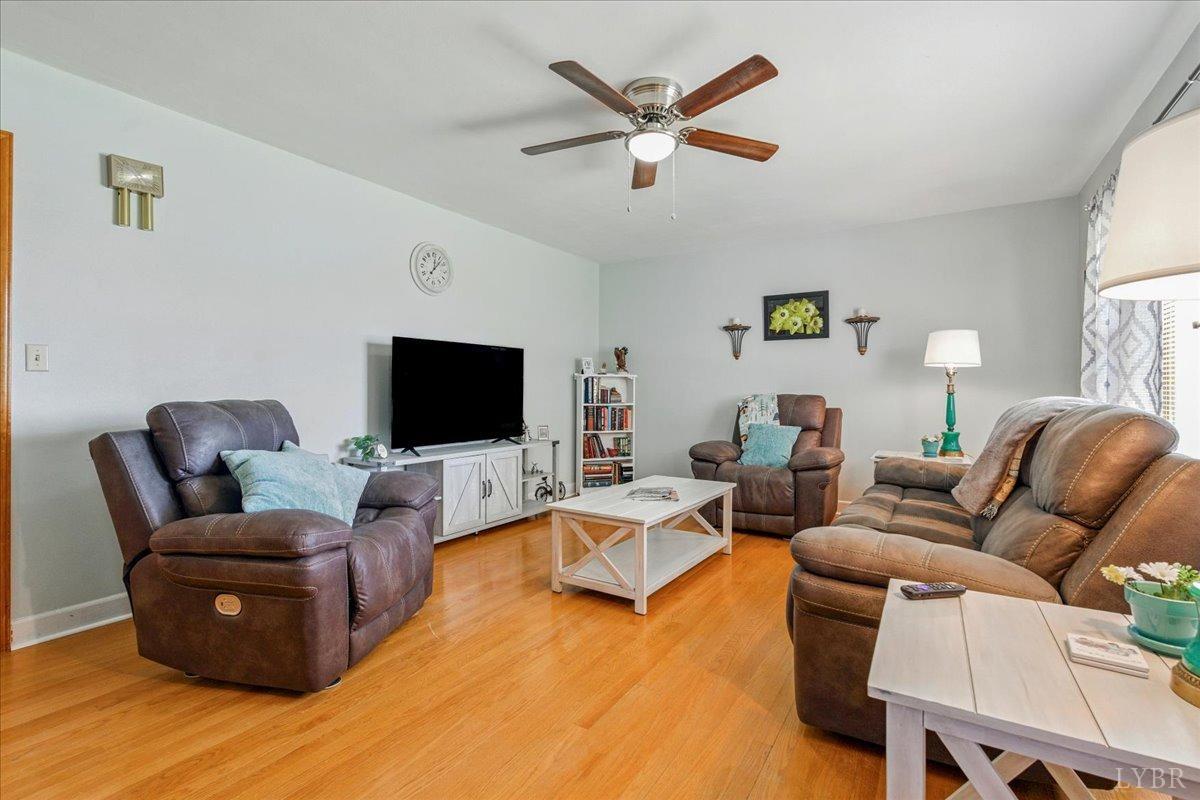 1321 Norfolk Avenue, Bedford, Virginia image 8