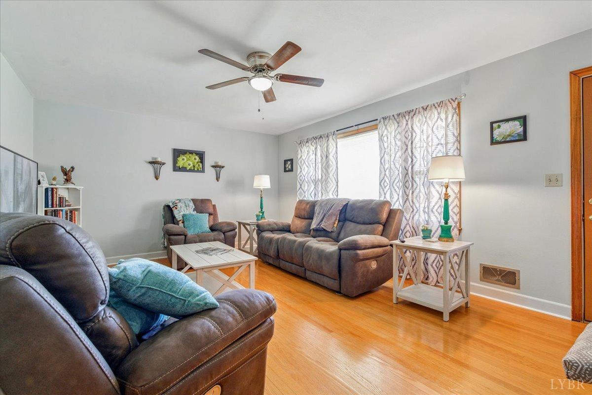 1321 Norfolk Avenue, Bedford, Virginia image 10