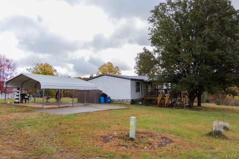 Tiny photo for 3160 Owens Mill Road, Gretna, VA 24557 (MLS # 364454)