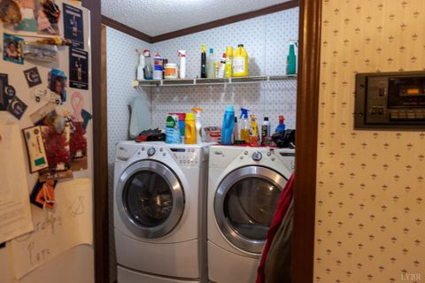 Tiny photo for 3160 Owens Mill Road, Gretna, VA 24557 (MLS # 364454)