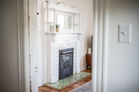 Tiny photo for 1401 Grace Street, Lynchburg, VA 24504 (MLS # 365209)