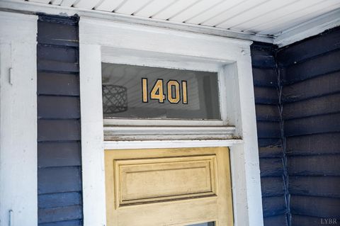 Tiny photo for 1401 Grace Street, Lynchburg, VA 24504 (MLS # 365209)