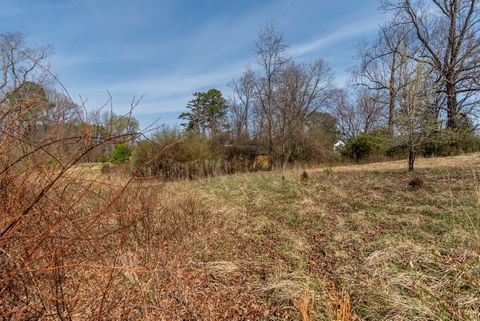 Tiny photo for 0 Ridge Drive, Amherst, VA 24521 (MLS # 365181)
