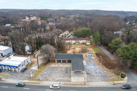 Tiny photo for 4927 S Amherst Highway, Madison Heights, VA 24572 (MLS # 364054)