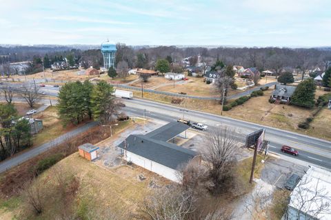 Tiny photo for 4927 S Amherst Highway, Madison Heights, VA 24572 (MLS # 364054)