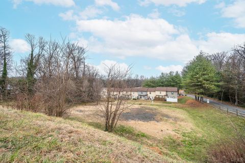 Tiny photo for 4927 S Amherst Highway, Madison Heights, VA 24572 (MLS # 364054)